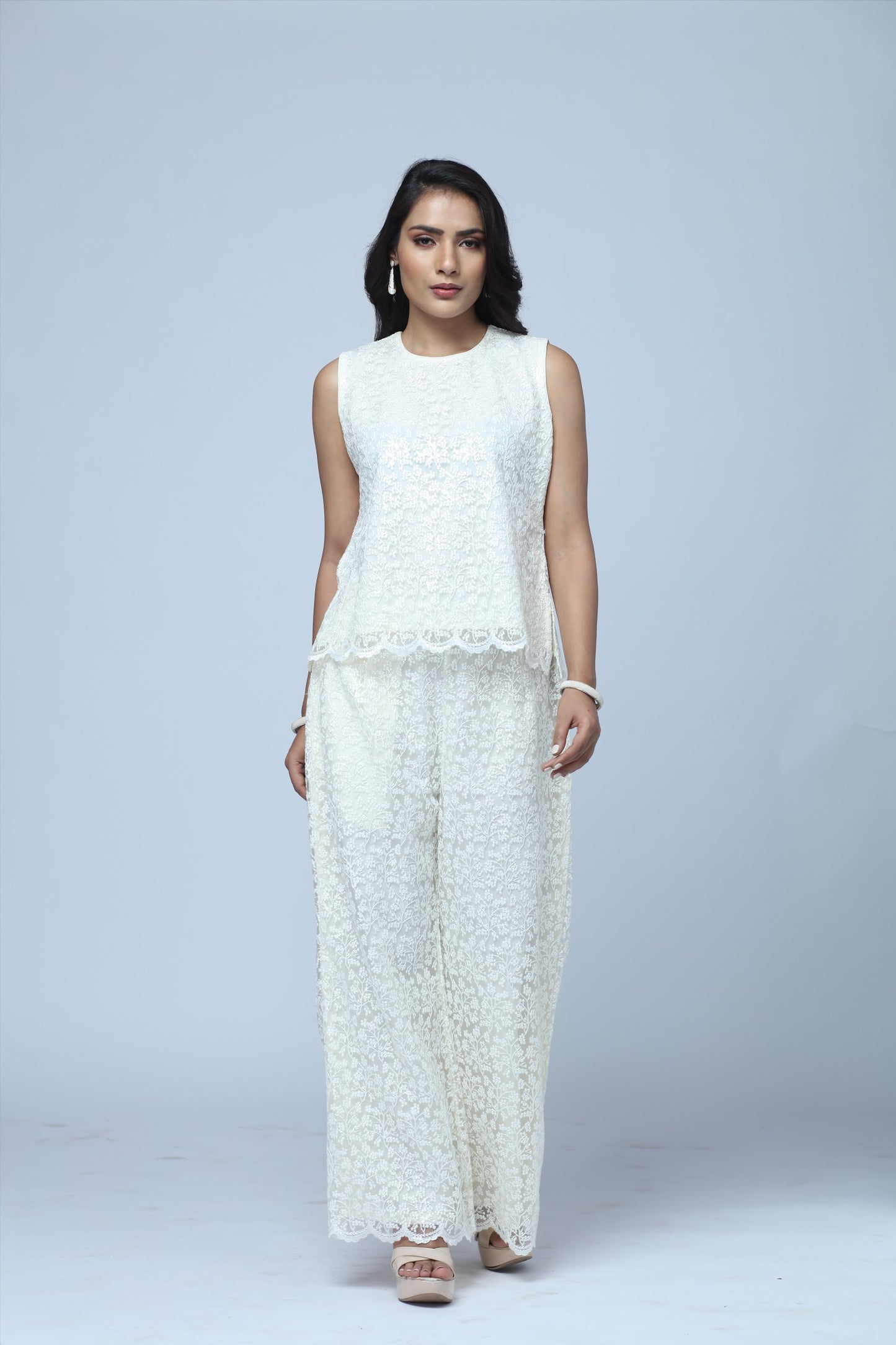 Ivory Lace Lounge Set – 2-Piece Relaxed Top & Wide-Leg Pants
